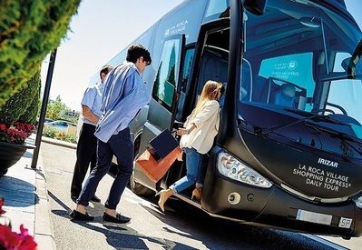 La Roca Village Shopping Express Tour